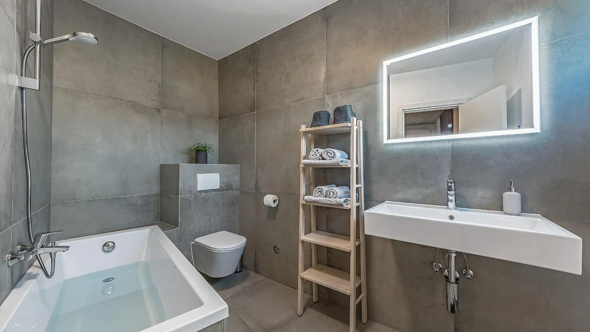 Villa San For 6 Persons In Medulin With Fitness And Only 2 Km From The Beach With Sea View Liznjan 0*,  Croatia