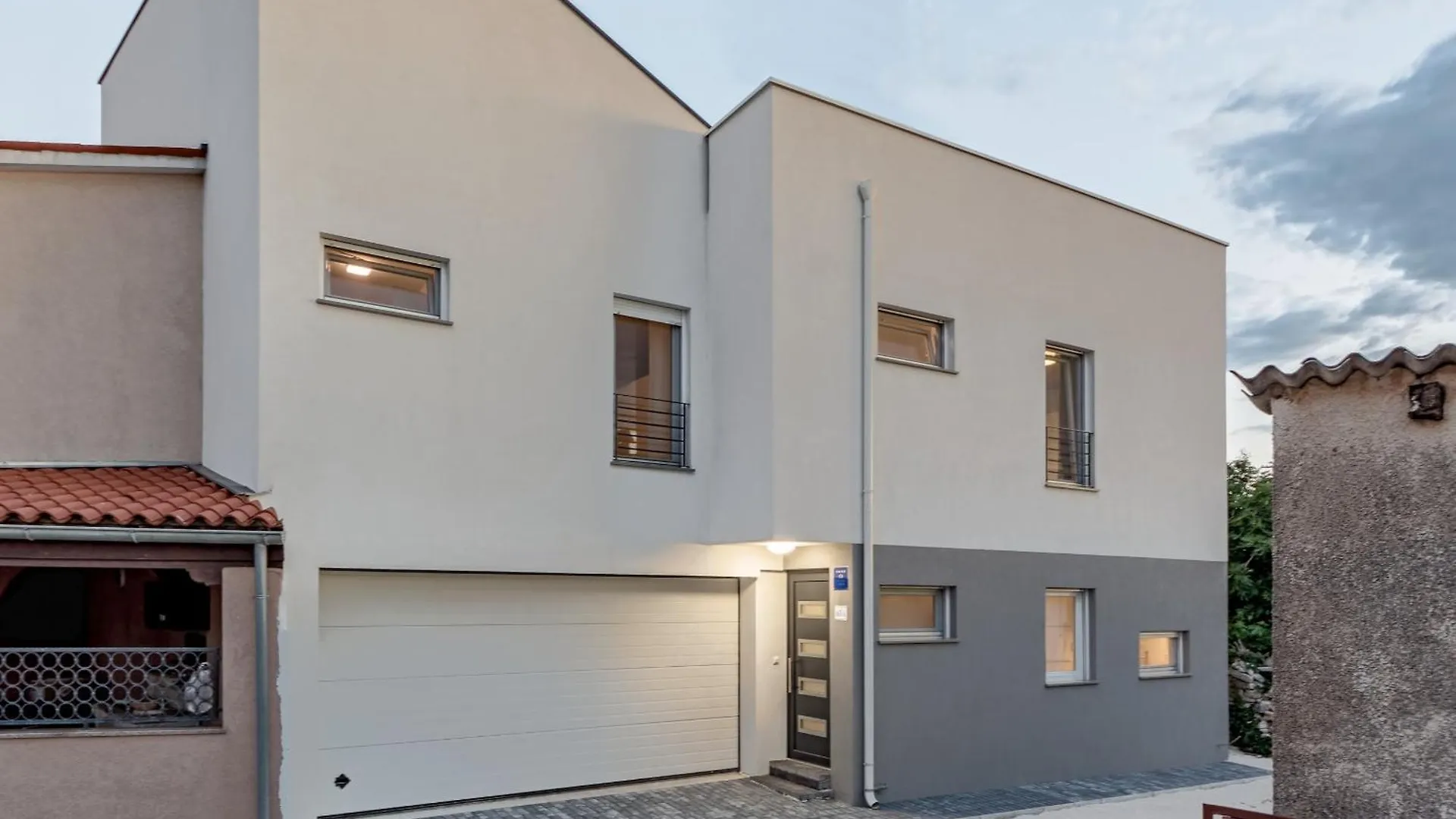 Villa San For 6 Persons In Medulin With Fitness And Only 2 Km From The Beach With Sea View Liznjan